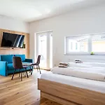 Luxury Monte Carlo Aparthotel 4*