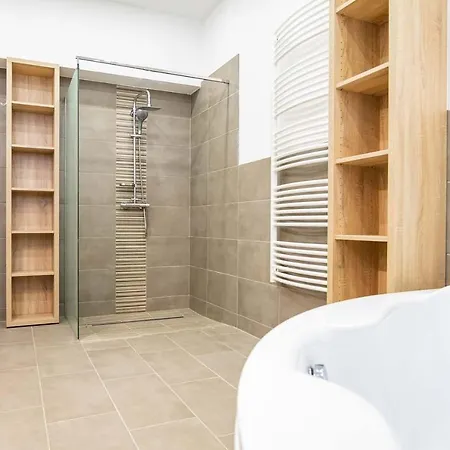 Luxury Monte Carlo 4* Portschach am Woerthersee